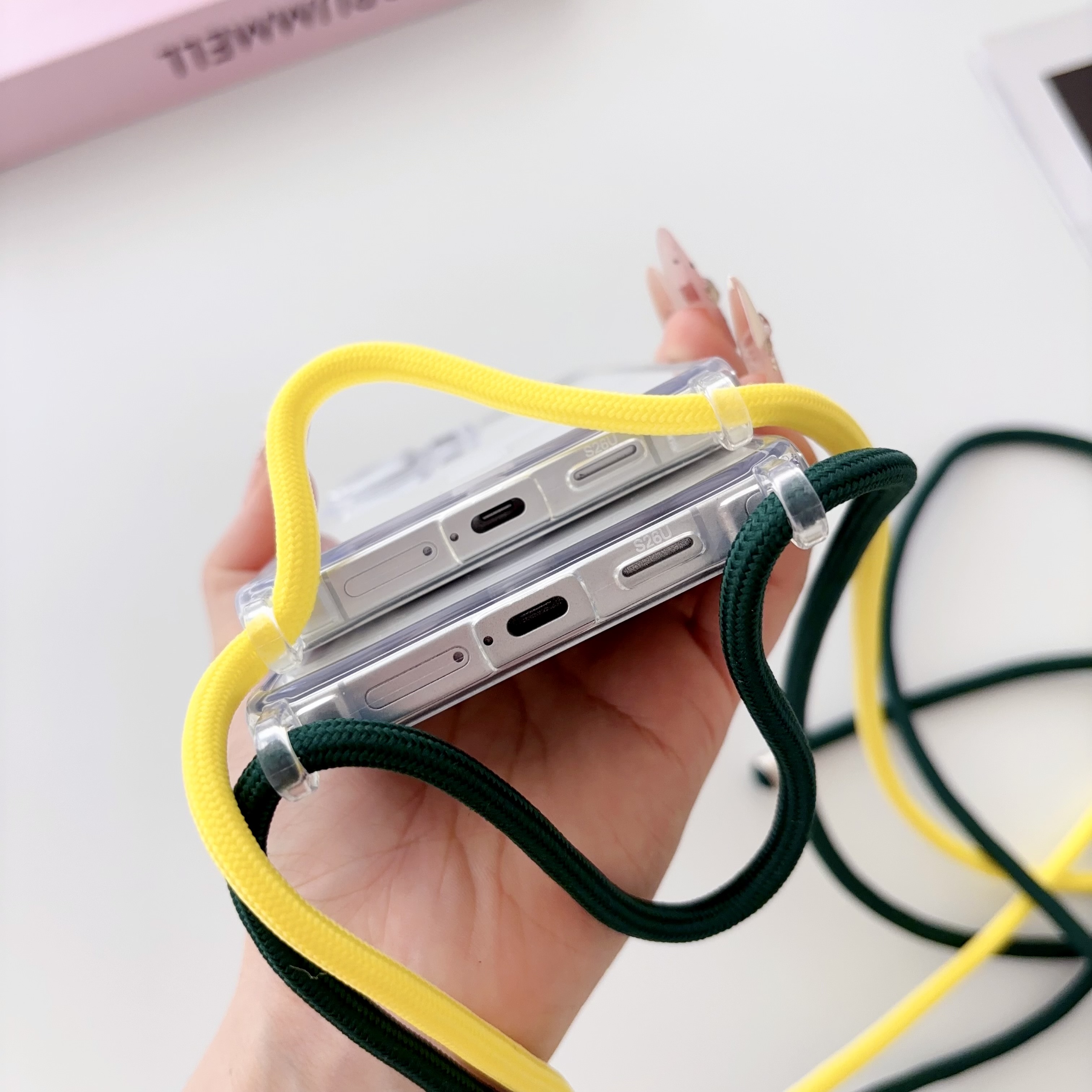 Crossbody Lanyard Clear Magnet - Clear Magsafe Case incelemesi ve fiyatı
